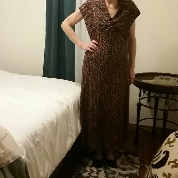 Dress - Picture 4 of 4